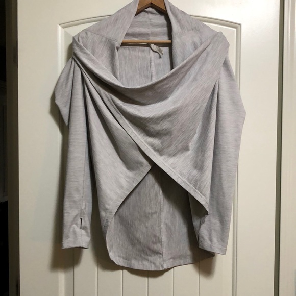 ZYIA ACTIVE yoga shawl haze heather grey top - SMALL - Picture 2 of 7